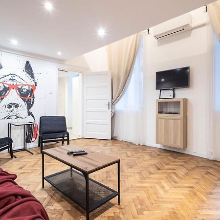 Beautiful Home At Basilca 3-4 Budapest Exterior photo